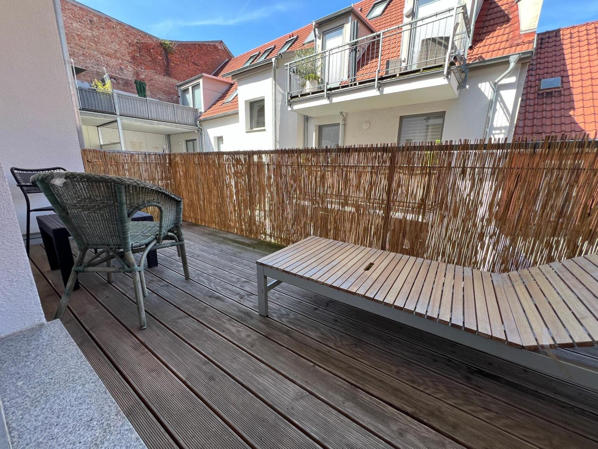Balkon, Zentral, Modern, Erfurt City Exterior photo